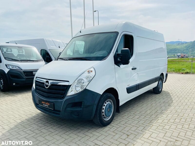 Opel Movano